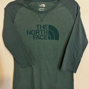 The North Face Green Long Sleeve Crew Neck Tee